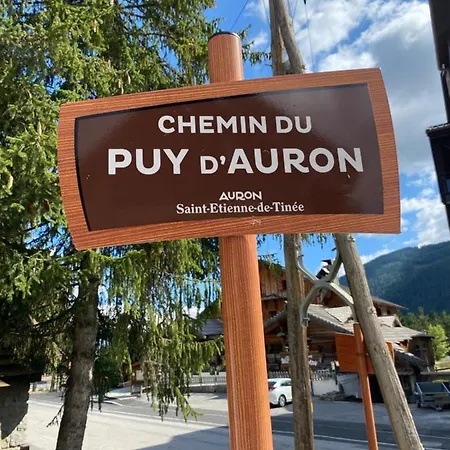 Casanova Centre Et Pistes A Pied * Auron
